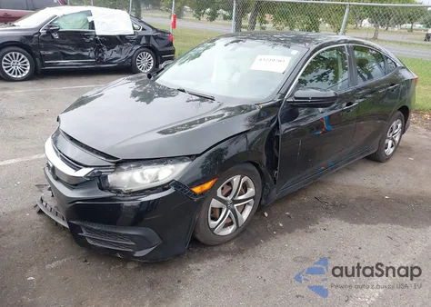 2017 Honda Civic Lx z USA, uszkodzony, nr VIN 2HGFC2F5XHH557698